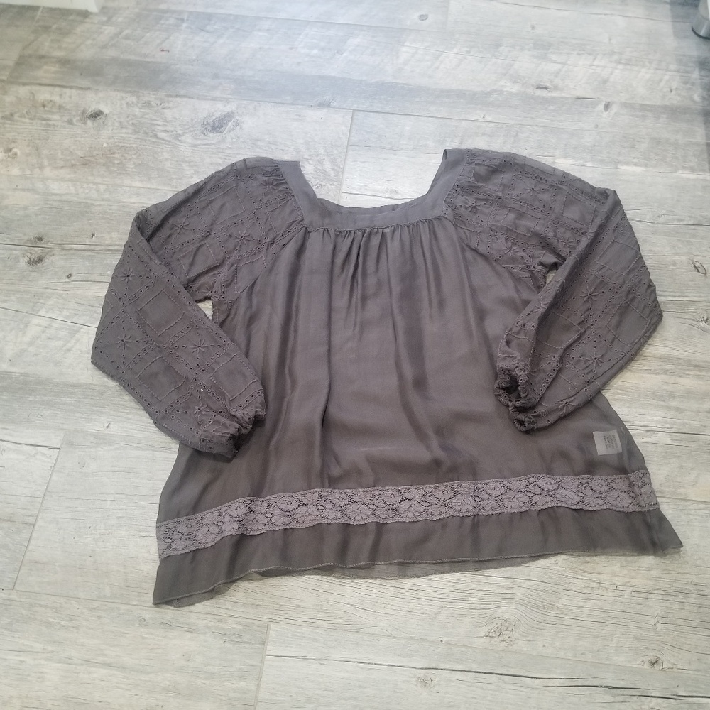Johnny Was / 4 love and liberty 100% Silk blouse S